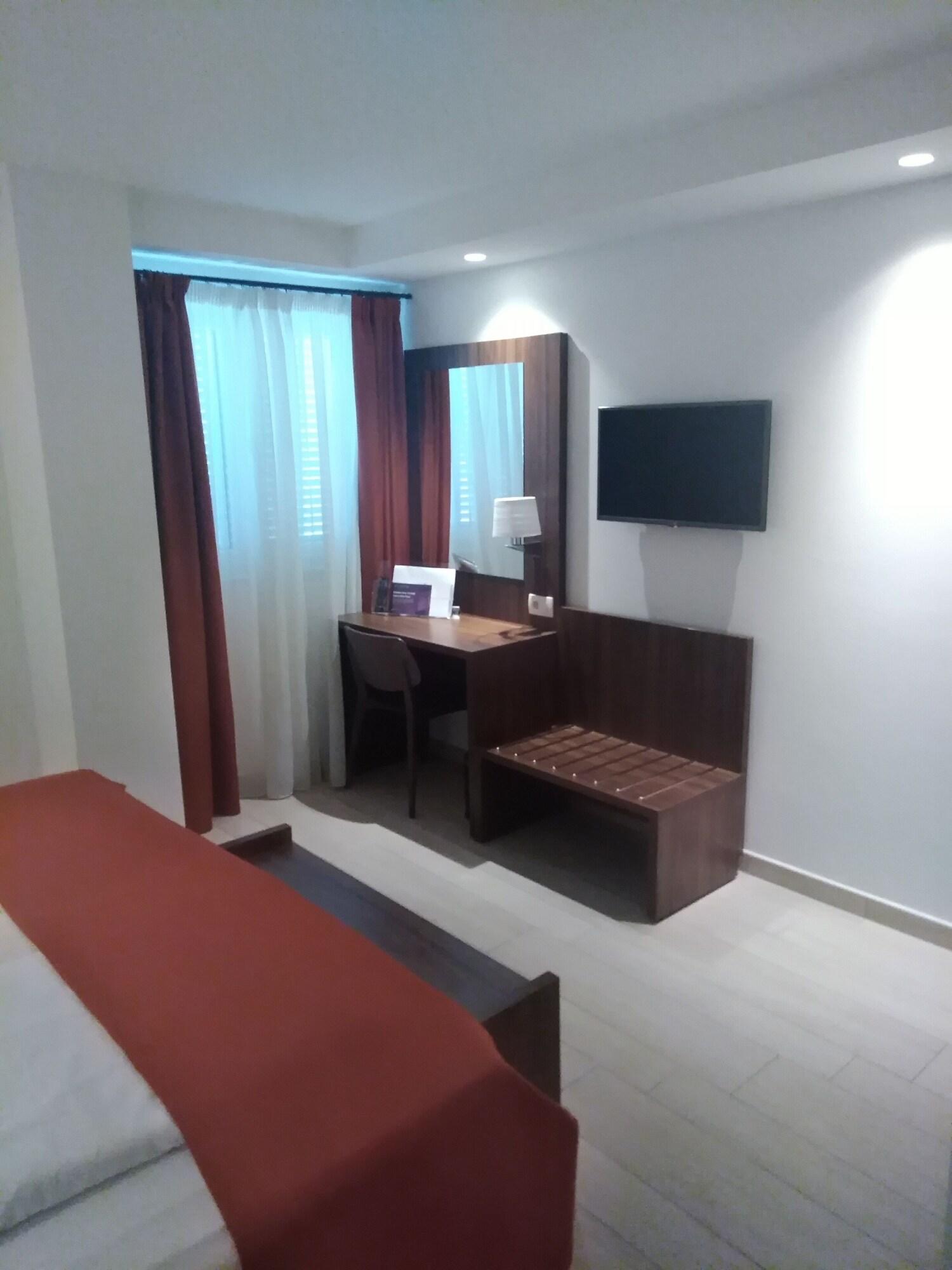 Miramare Hotel 4*